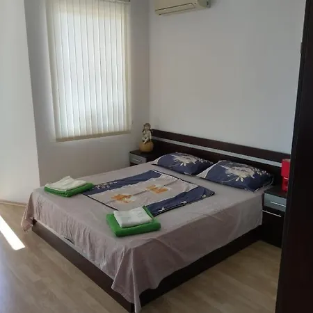 Apartment Akva Marin *